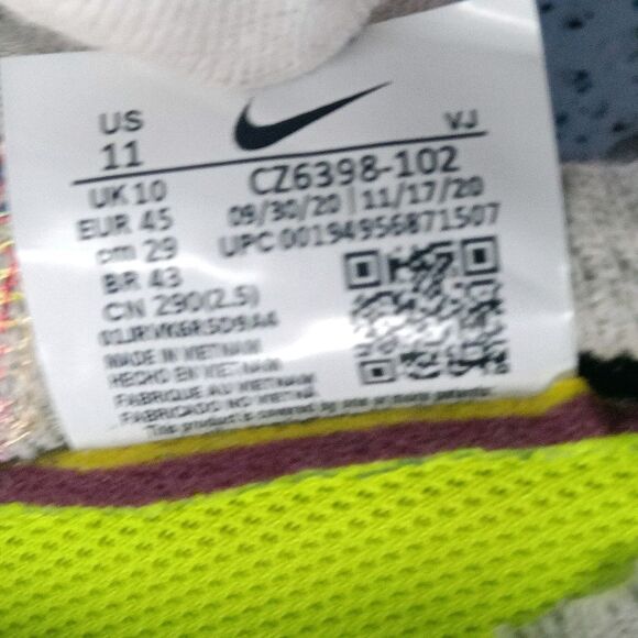 Nike Space Hippie 04 Grey Rainbow Shoes Men\'s Size 11 Sneakers  CZ6398-102 main image 6